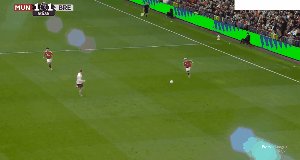 1729350924077025649.gif mun bre 9.gif