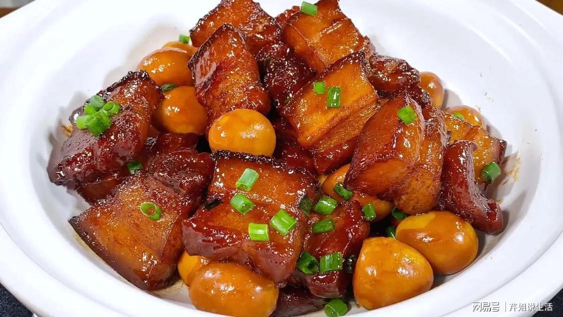 为什么脑梗逐年增多？提醒：与肥肉无关，有一样东西要少碰